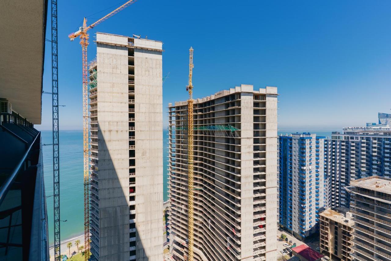 Beach Tower By G-Point Батуми Экстерьер фото